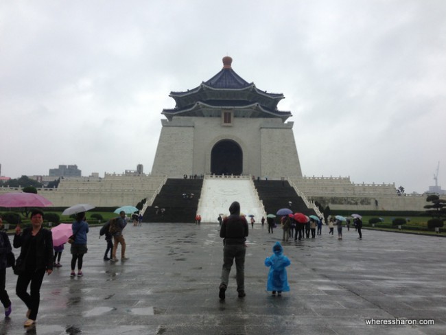 Chiang Kai-shek Memorial Hall Taipei for kids